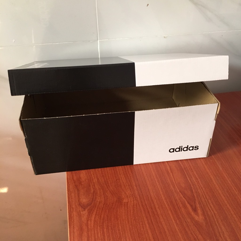 Hộp đựng giày ADIDAS size 37,5x26,5x13cm