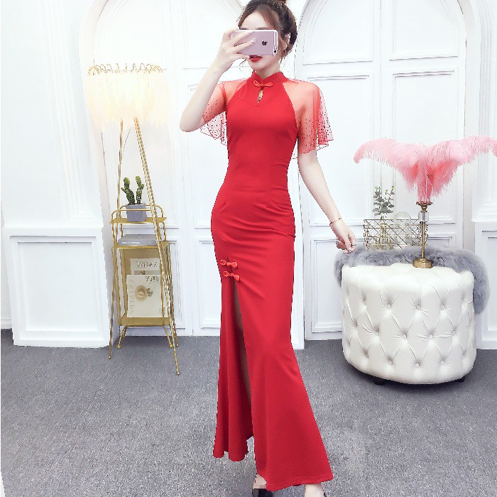 Sườn Xám Cách Tân Dài Xòe Xẻ Đùi Phối Ren Tay | BigBuy360 - bigbuy360.vn