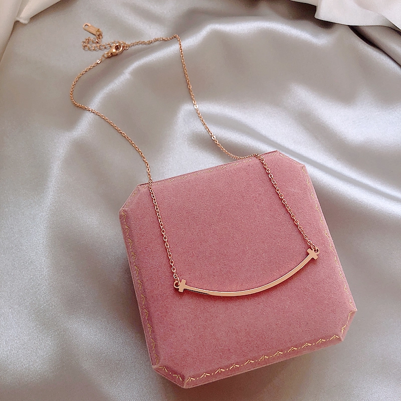 Dây chuyền titan trang trí xương quai xanh thời trang xinh xắn