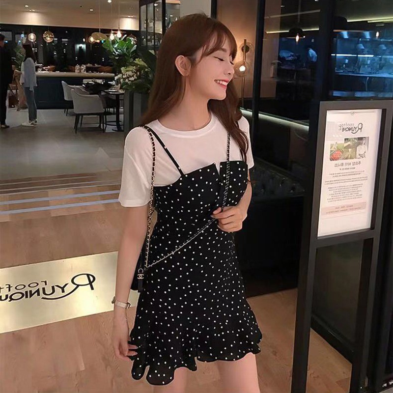 Set áo thun ngắn tay + đầm hai dây chấm bi thời trang nữ