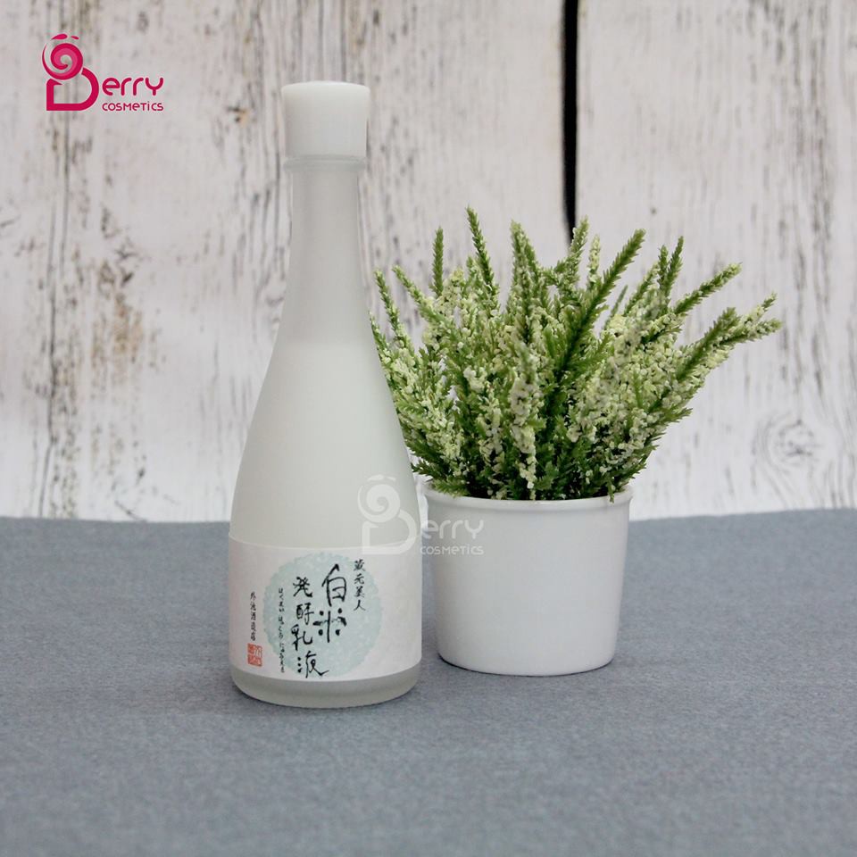 Lotion dưỡng da Kuramoto Bijin Sake Lotion 120ml