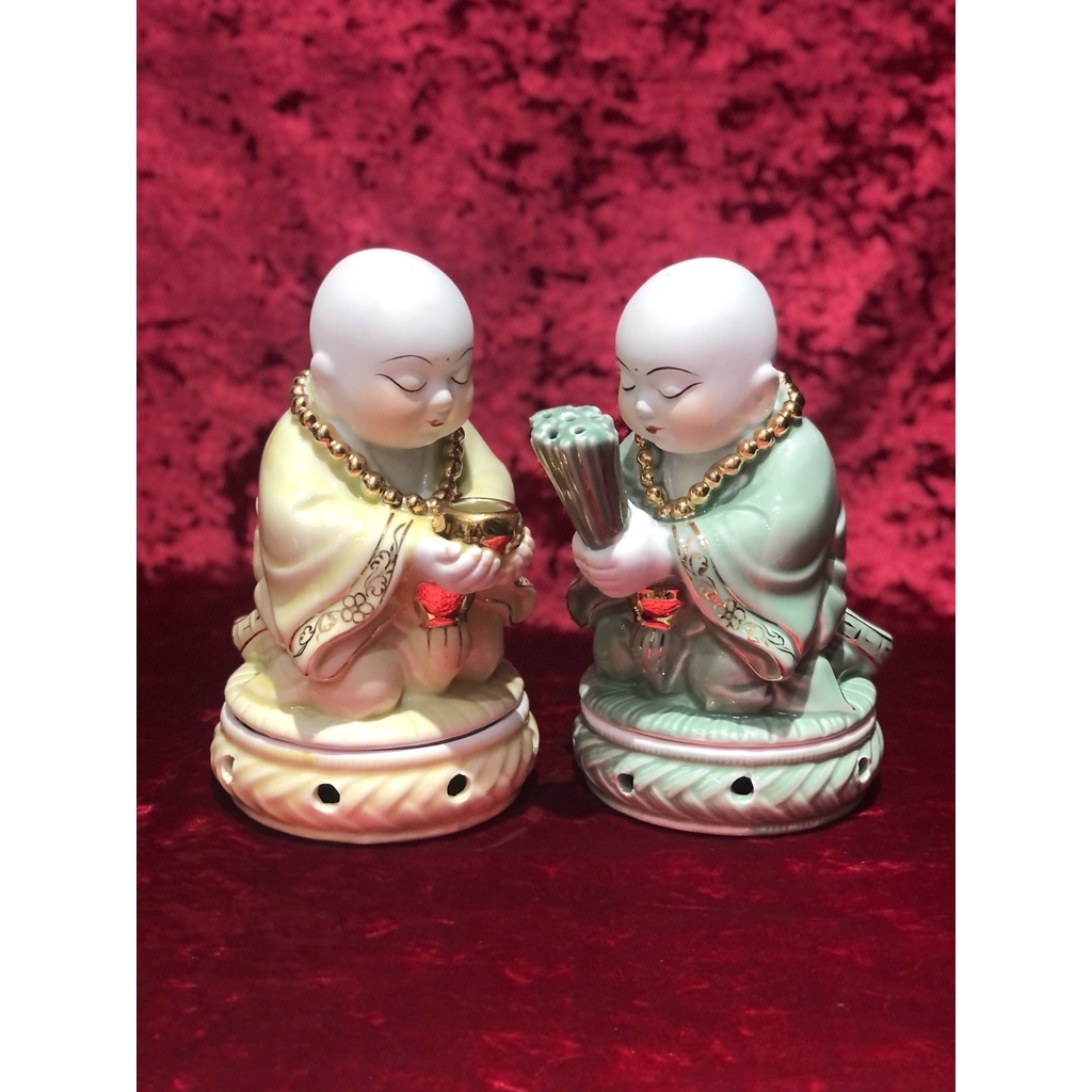 Lư đốt trầm hương, lư xông trầm chú tiểu bằng sứ