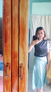 Áo lệch vai. Vải lụa 100%