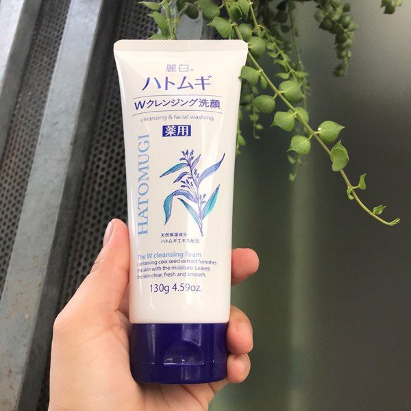 [Có sẵn] Sữa rửa mặt ý dĩ Hatomugi Moisturizing & Facial Washing (chính hãng Nhật Bản)