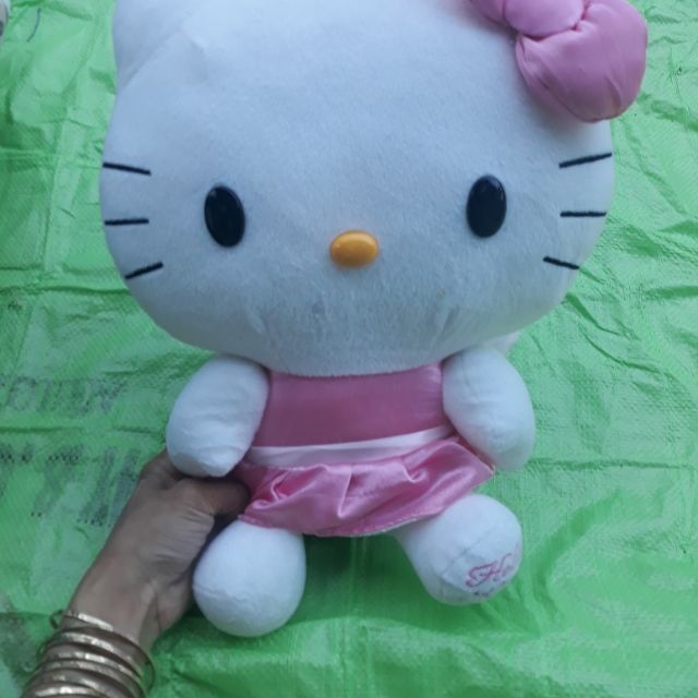 Gấu kitty chi tran yến