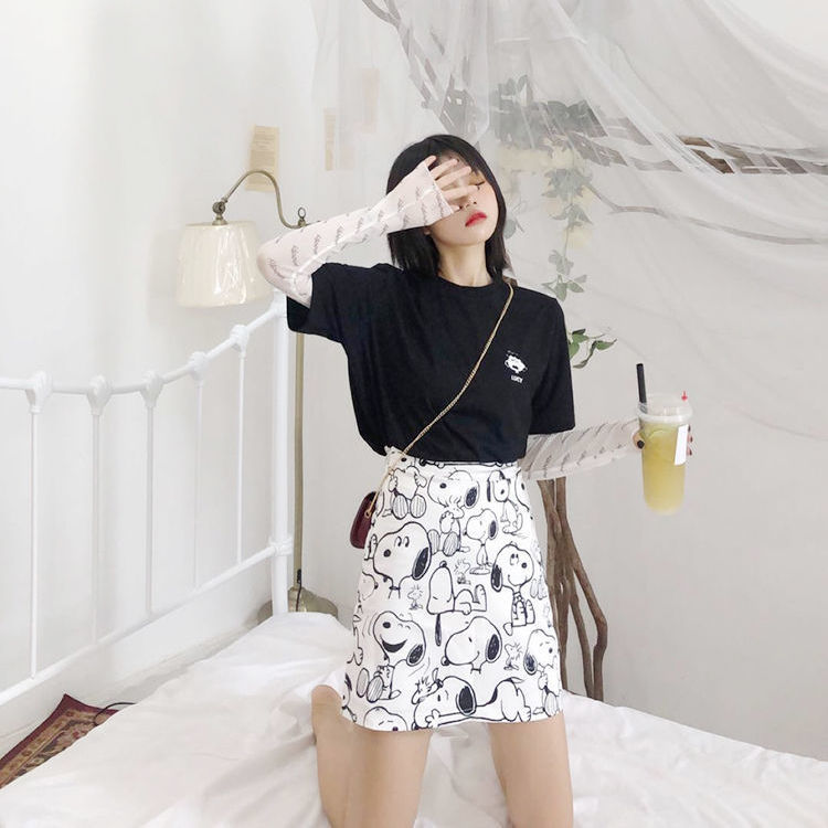 Chân váy mini thiết kế xếp ly phong cách Hàn Quốc