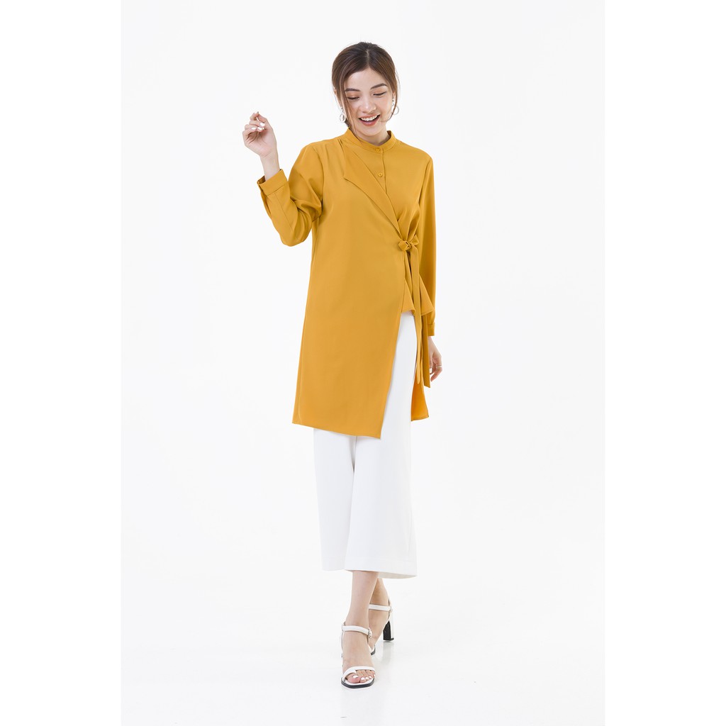 Áo sơ mi phủ lệch, nơ eo VIEN TRAN V61H19Q036 (Đỏ/Vàng)