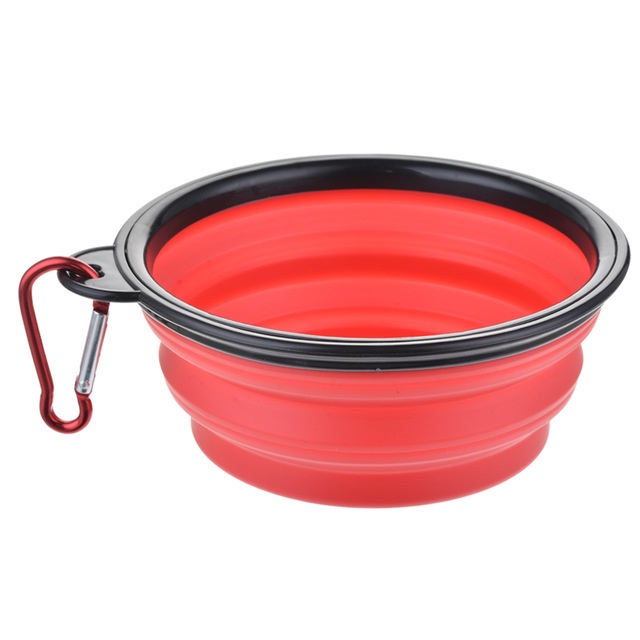 Bát ăn cho chó cao su di động tiện dụng, có thể đem đi xa hoặc đặt ở bất cứ vị trí nào và có thể treo cả trên tường