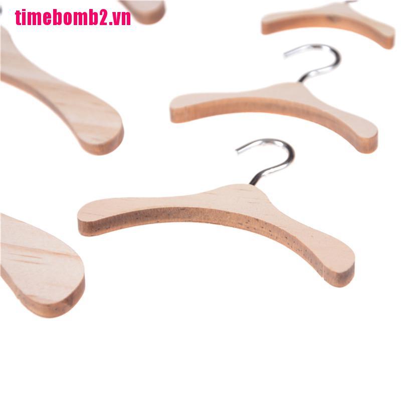 Móc Treo Quần Áo Bằng Gỗ