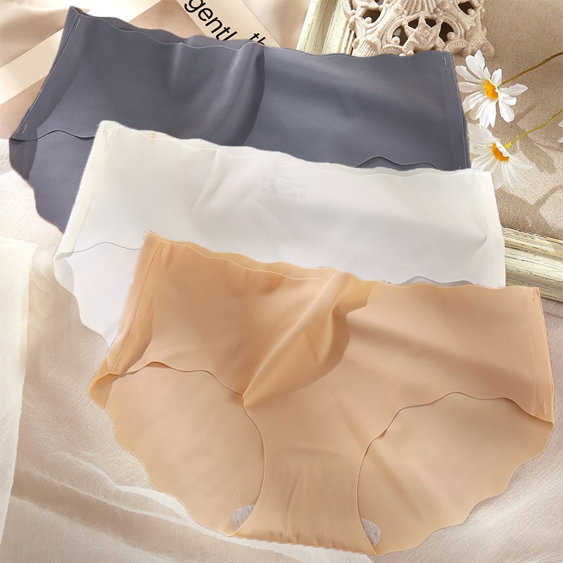 Cute Byte Set 3 quần lót không đường may quyến rũ cho nữ