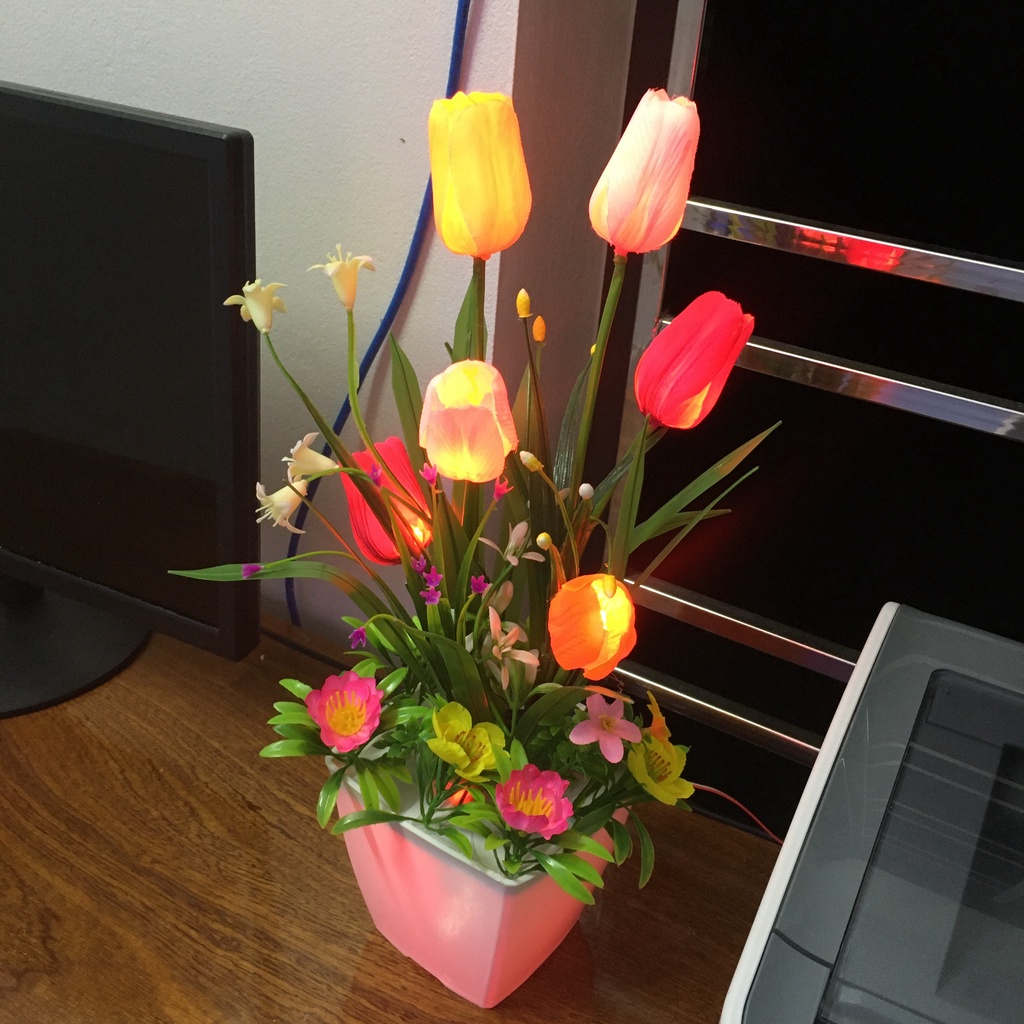 Hoa Tulip Trang Trí Có Đèn 6 Bông Cao 42 cm