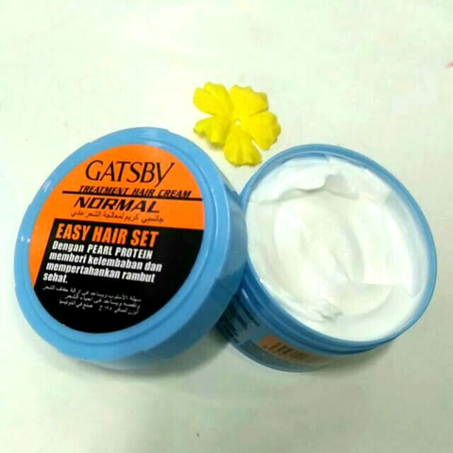Kem dưỡng tóc ( Gatsby , wax mềm) .