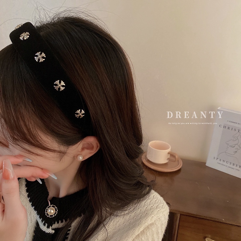 Băng Đô Cài Tóc Vải Nhung Hình Đầu Lâu Phong Cách Retro Hàn Quốc