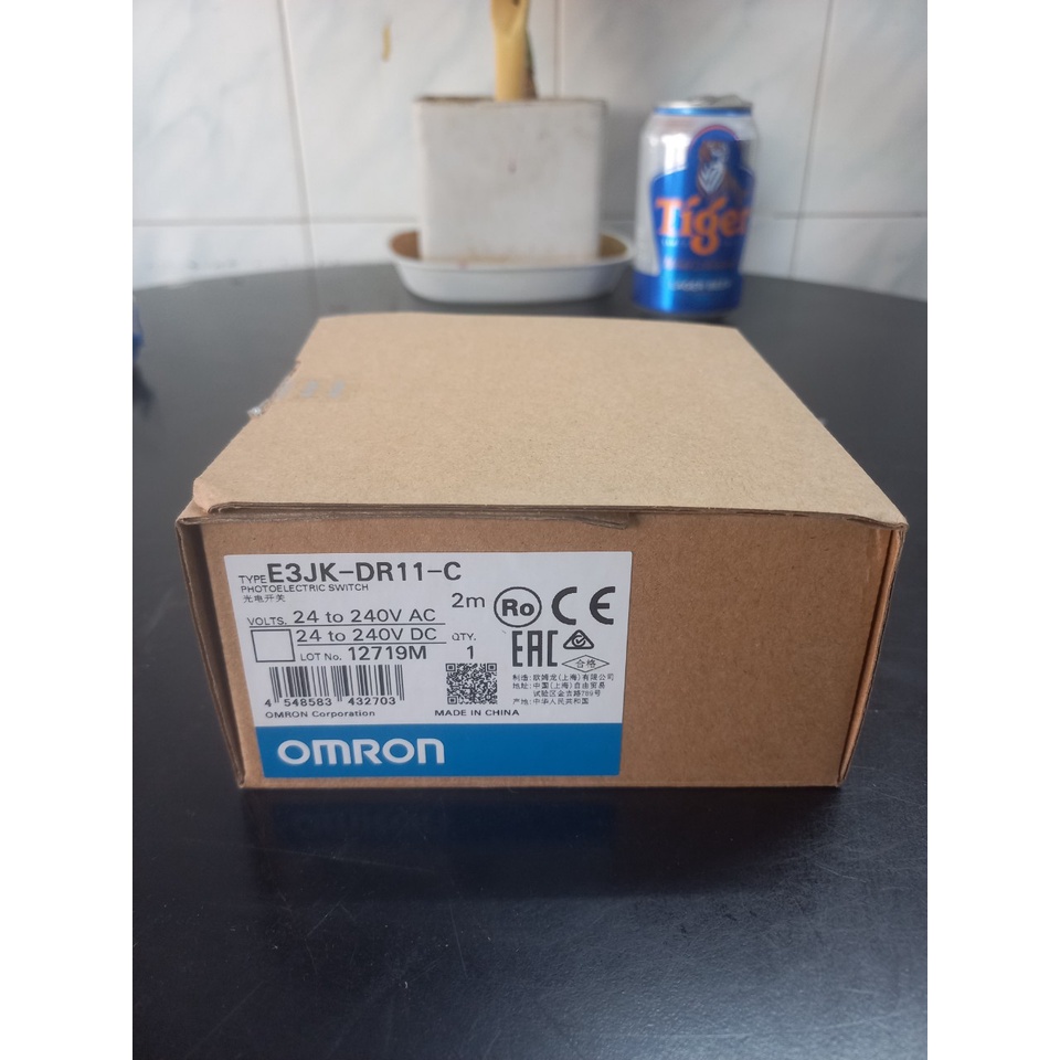 Cảm biến quang E3JK-DR11-C 2M