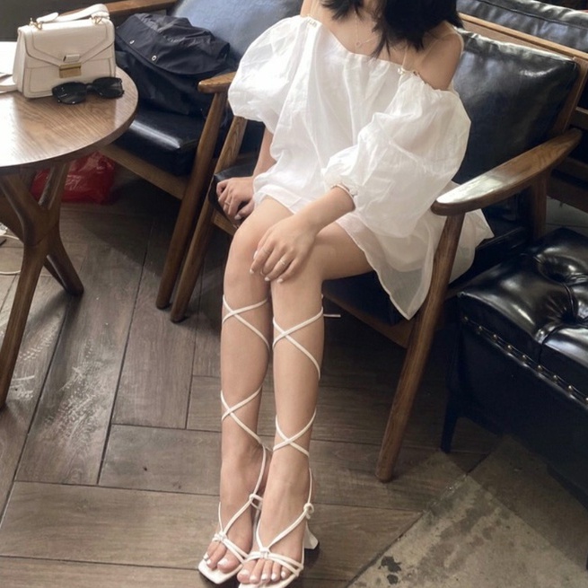 Giày sandal cột dây quai mảnh phối dây đan gót trụ 9 phân