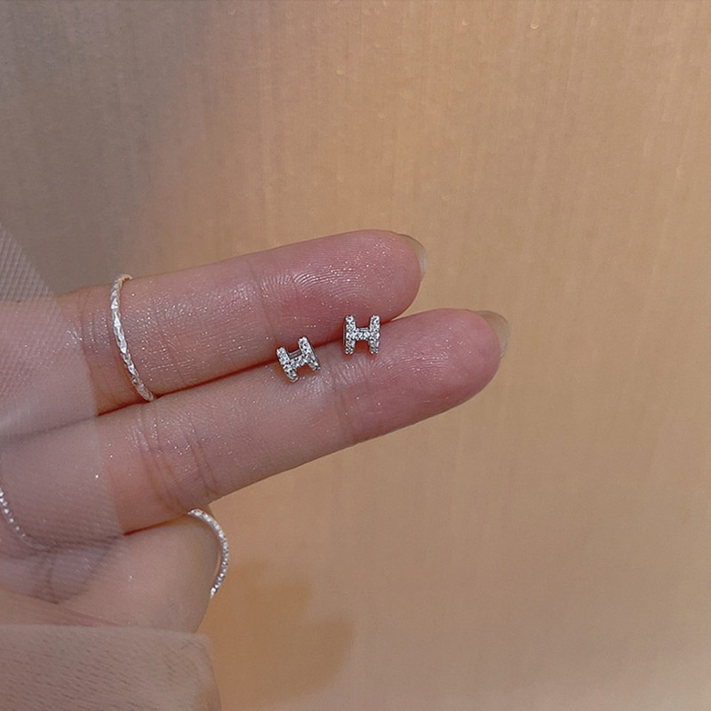 Bông tai mạ bạc 925 hình chữ H phong cách đơn giản cho nữ