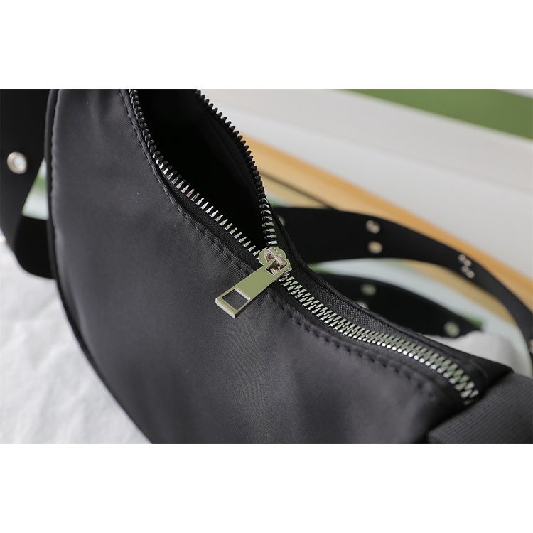 Túi đeo chéo màu trơn thời trang cho nữ