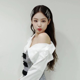 Set 4 kẹp tóc đính đá