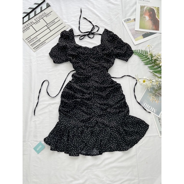 Đầm bi nhún bụng đuôi cá (Dola)