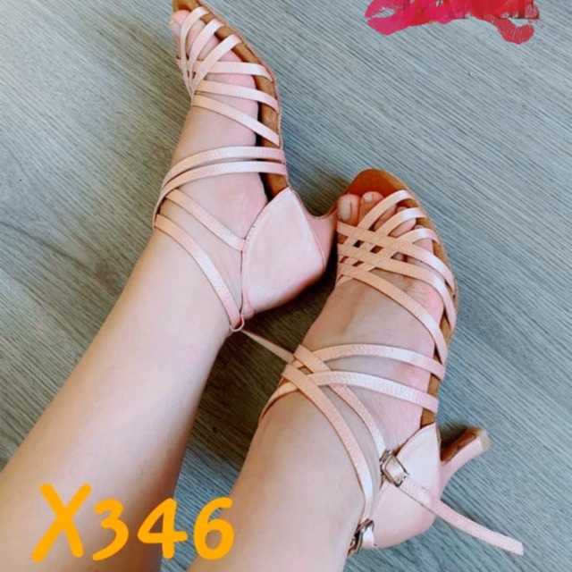 Giày khiêu vũ latin nữ