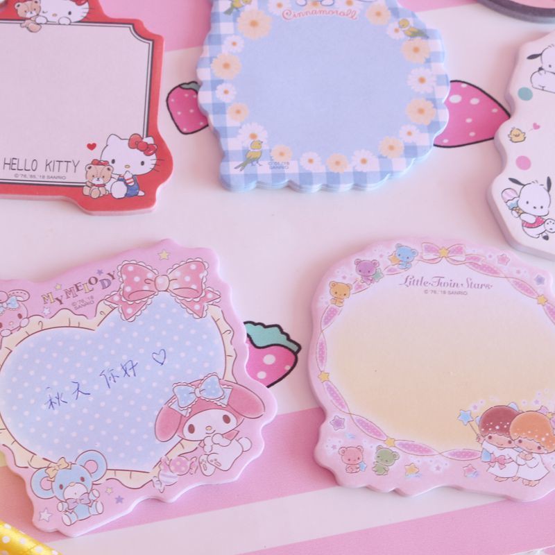 SANRIO Set 30 tờ giấy ghi chú họa tiết hoạt hình dễ thương
