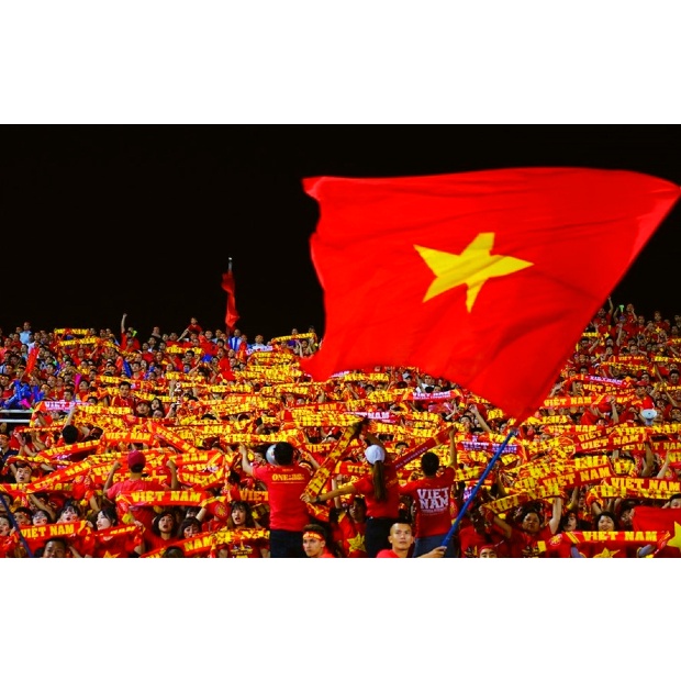 Cờ Việt Nam và băng trán cổ vũ vô địch giá rẻ