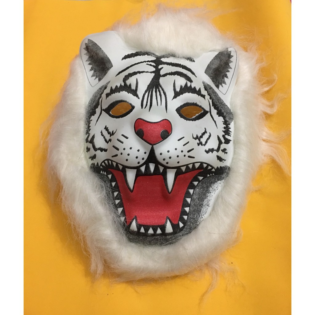 MẶT NẠ HÓA TRANG-j42