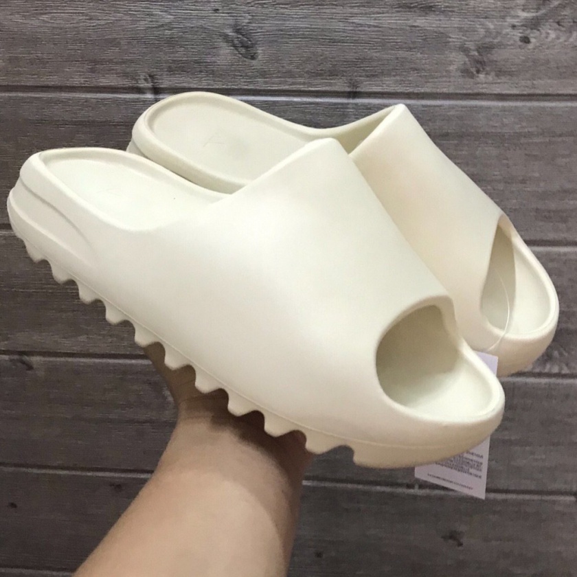 dép quai ngang họa tiết màu be nắng nhạt SHINQUAINGANG23 tặng thêm 1 hộp đựng dép