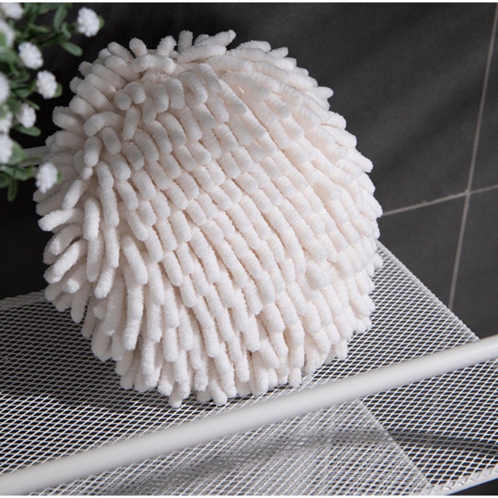 Khăn lau tay san hô siêu thấm nước có móc treo tiện dụng