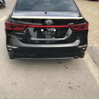 Đuôi gió cerato 2019