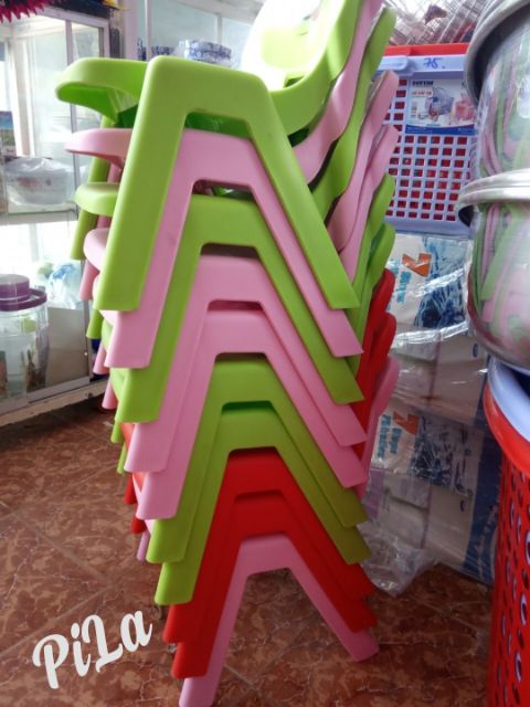 Ghế Ngồi Em Bé Mẫu Giáo Duy Tân | BigBuy360 - bigbuy360.vn