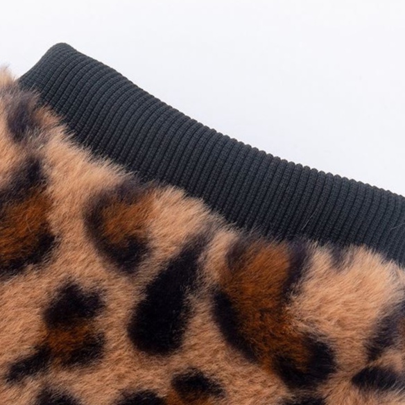 Áo cho thú cưng chất liệu lông thỏ cao cấp siêu mềm mịn họa tiết sang chảnh có 2 màu