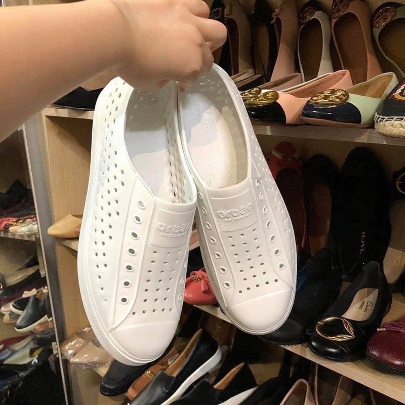 GIÀY NHỰA ĐI MƯA SIÊU NHẸ SIÊU MỀM- GIÀY URBAN- GIÀY LỖ- GIÀY NHỰA