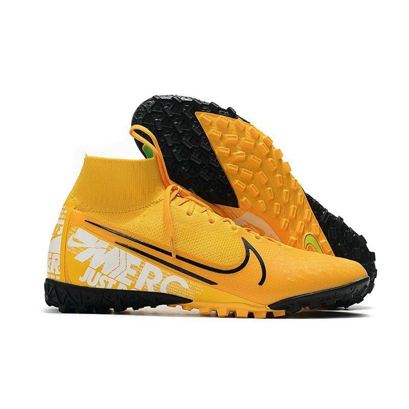 Giày đá bóng Mercurial superfly TF