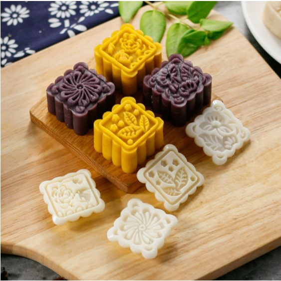 Khuôn trung thu nhấn lò xo 4 mặt vuông 75gr