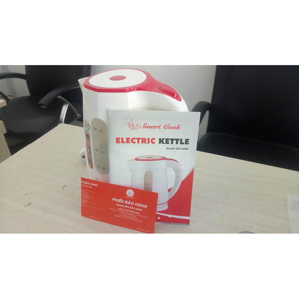 Ấm đun Siêu Tốc SMARTCOOK 1,8L KES-0696
