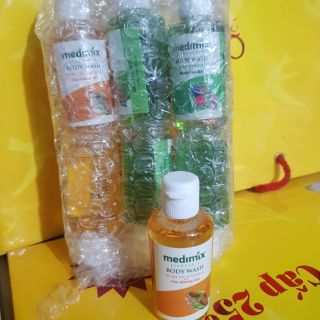 Sữa tắm medimix