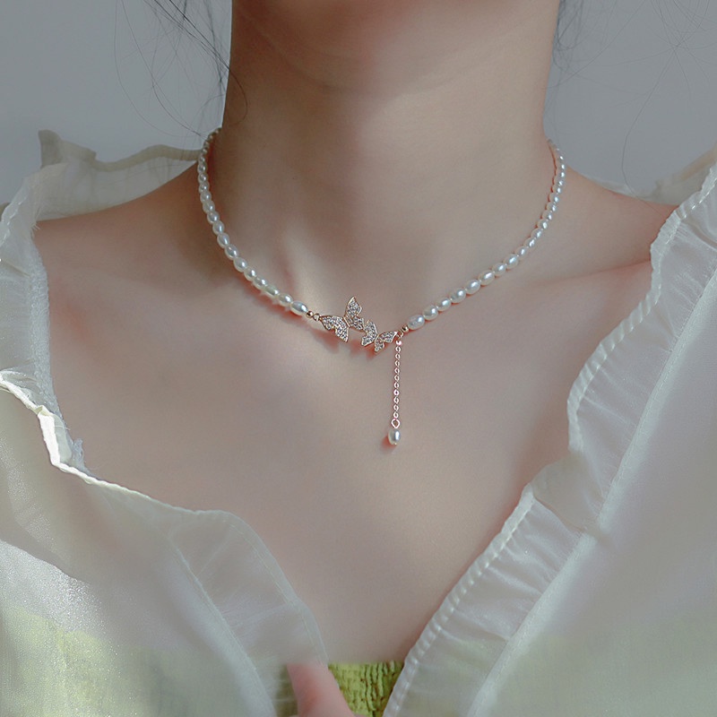 Vòng cổ Mặt Hình Bướm Đính Ngọc Trai Thời Trang Cho Nữ