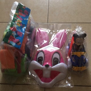 Com 3 sp do Choi tre em: mat na tho, đèn xe micky, xe xúc lật