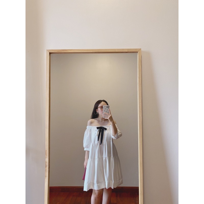 Đầm Babydoll Nữ Cổ Vuông Nơ Đen Cài Trễ Vai