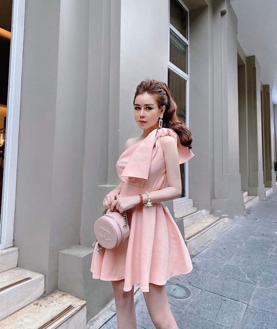 Đầm xoè 1 nơ vai