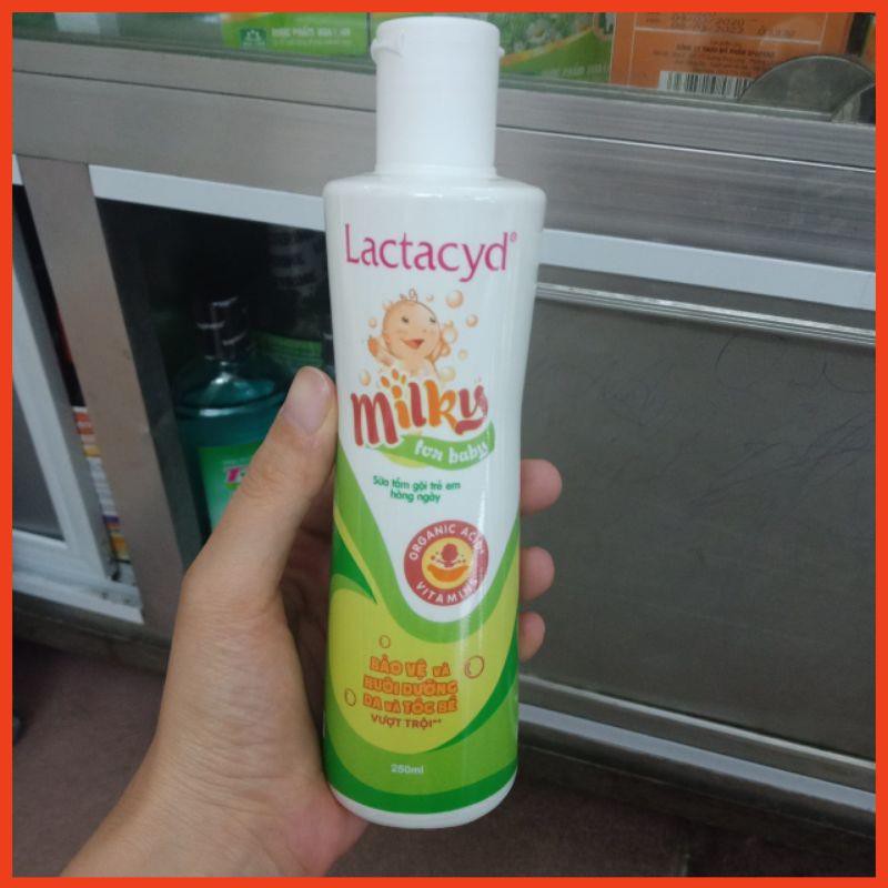 Sữa tắm nước hoa Lactacyd Milky, Sữa tắm cho bé chai to 250ml bảo vệ, nuôi dưỡng da và tóc bé ... 1