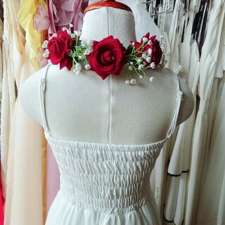 Đầm von trắng hai dây xẻ tà