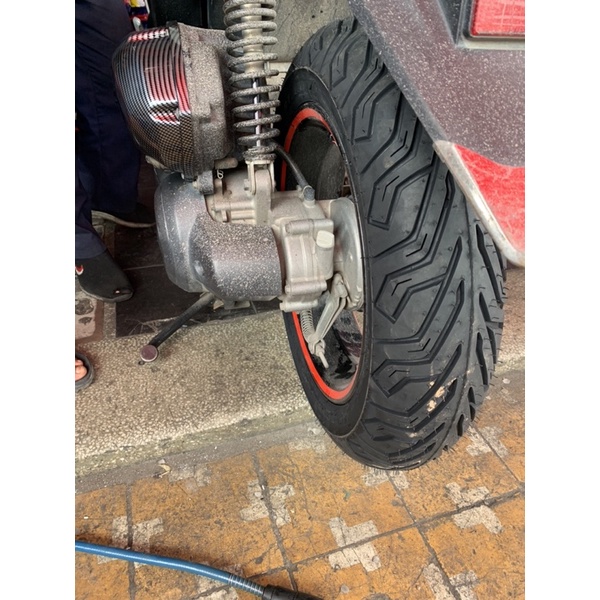 Vỏ lốp sau xe tay ga Sh 125,150 120/80-16 gai City .