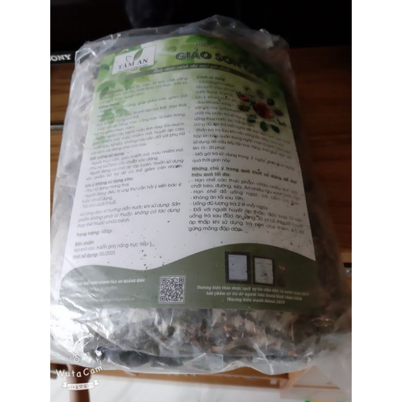 một liệu trình trà lá nam giảo sơn cúc giảm cân của tâm an quảng bình ( tặng kèm 1goi nhỏ)