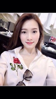 Áo sơ mi thêu  hoa hồng