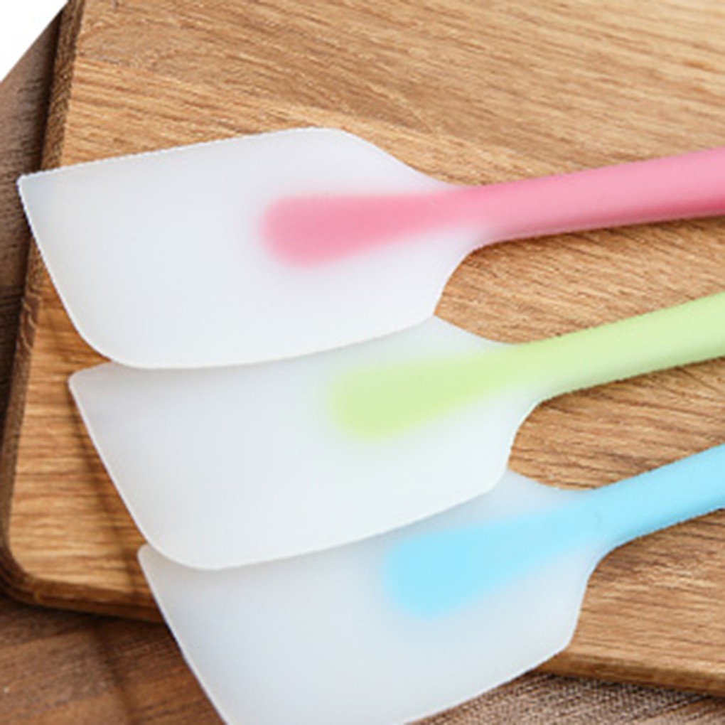 Muỗng silicone đánh kem làm bánh