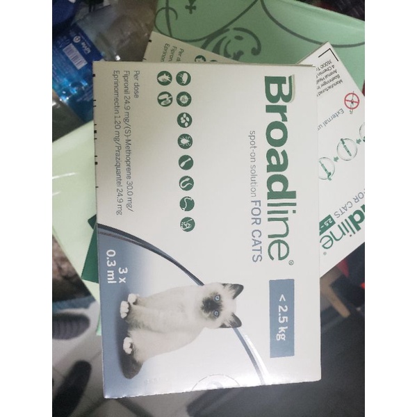 Broadline nhỏ gáy cho mèo nhỏ hơn 2.5kg