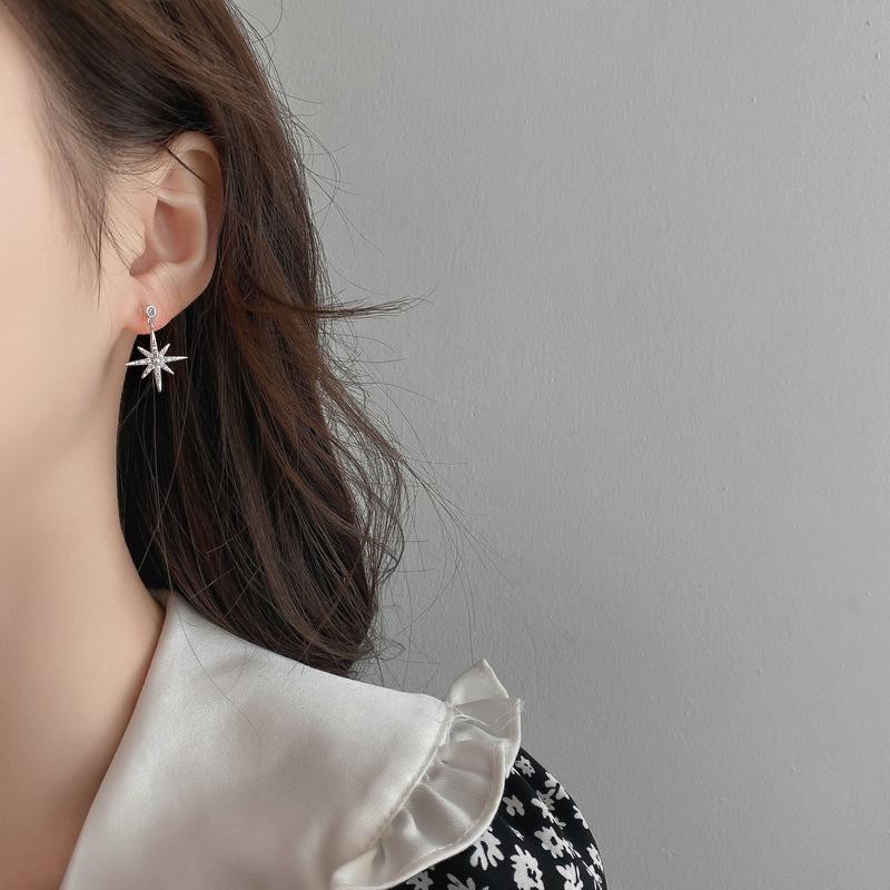 Khuyên tai trăng sao đá Bông tai nữ phong cách Hàn Quốc quà tặng xinh xắn dễ thương