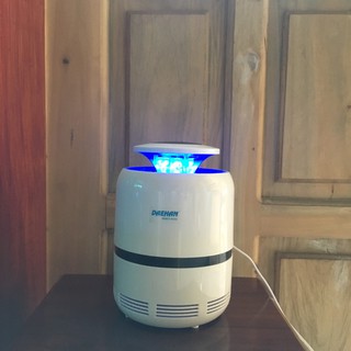 Đèn bắt muỗi Daehan